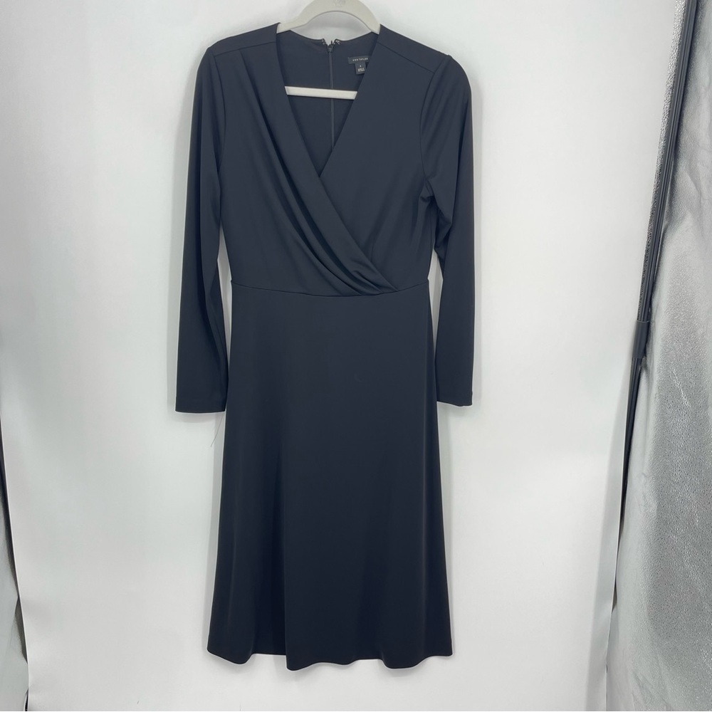ANN TAYLOR Faux Wrap long sleeve Little Black midi Dress Sz 8‎